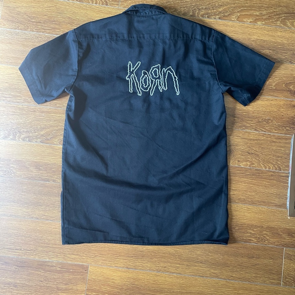 Super rare vtg Korn Button Up
